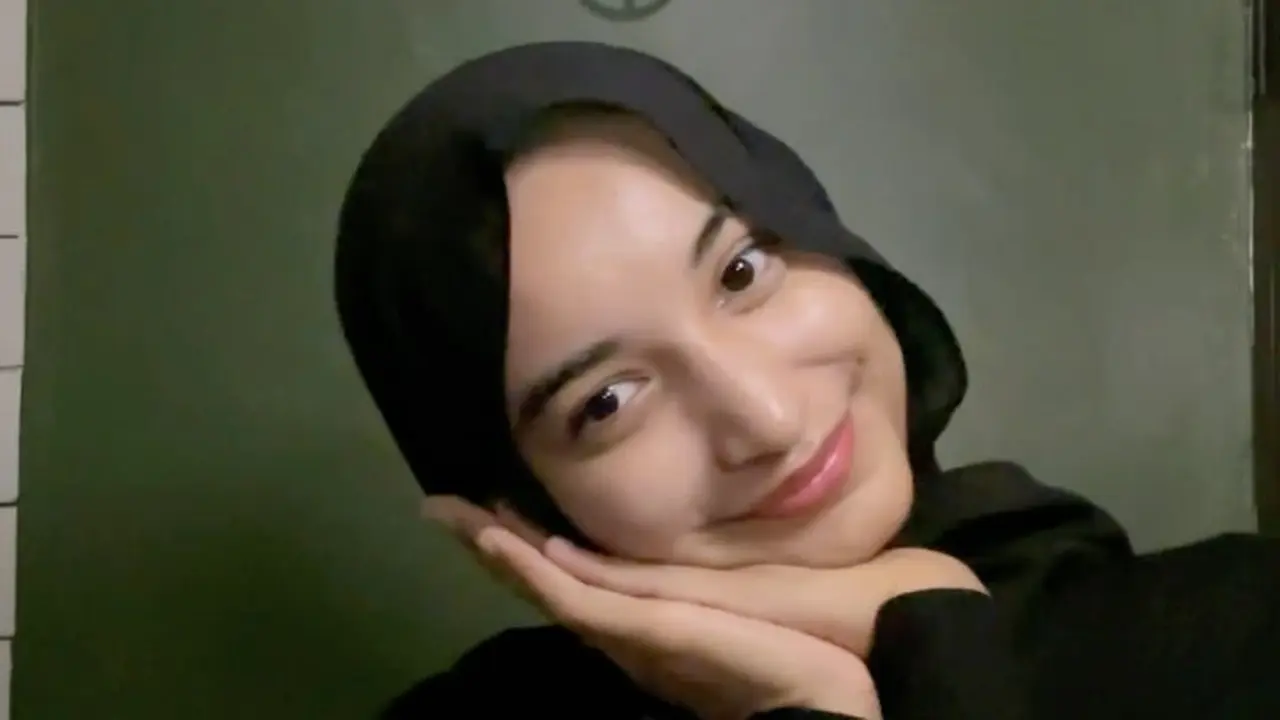 Cut Intan Nabila