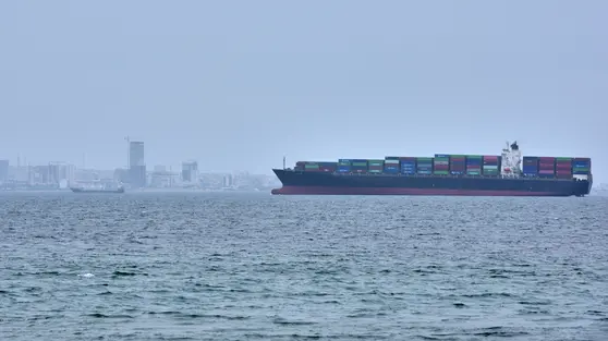 Iran dan AS Sepakat Hentikan Serangan, Lanjutkan Perundingan