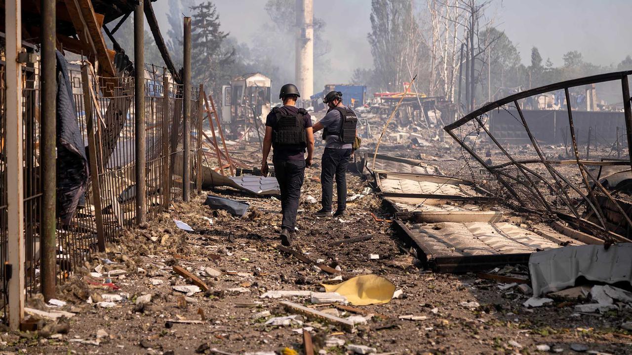Drone Rusia Hantam Gudang Militer di Kyiv 37 Orang Tewas