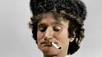 Here are several best movies of Robin Williams, an actor who could make you cry with laughter one moment and leave you deeply moved the next.
