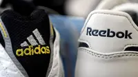 Sepatu Adidas dan Reebok (Foto: Netherlands News Live)