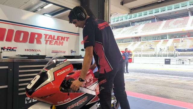 Motor Honda NSF250RW tunggangan Veda Ega Pratama