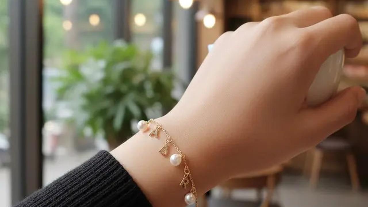7 Rekomendasi Gelang Rantai Emas Tipis 1 Gram, Simple tapi Mewah