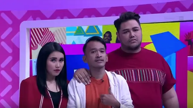 [Bintang] Ayu Ting Ting