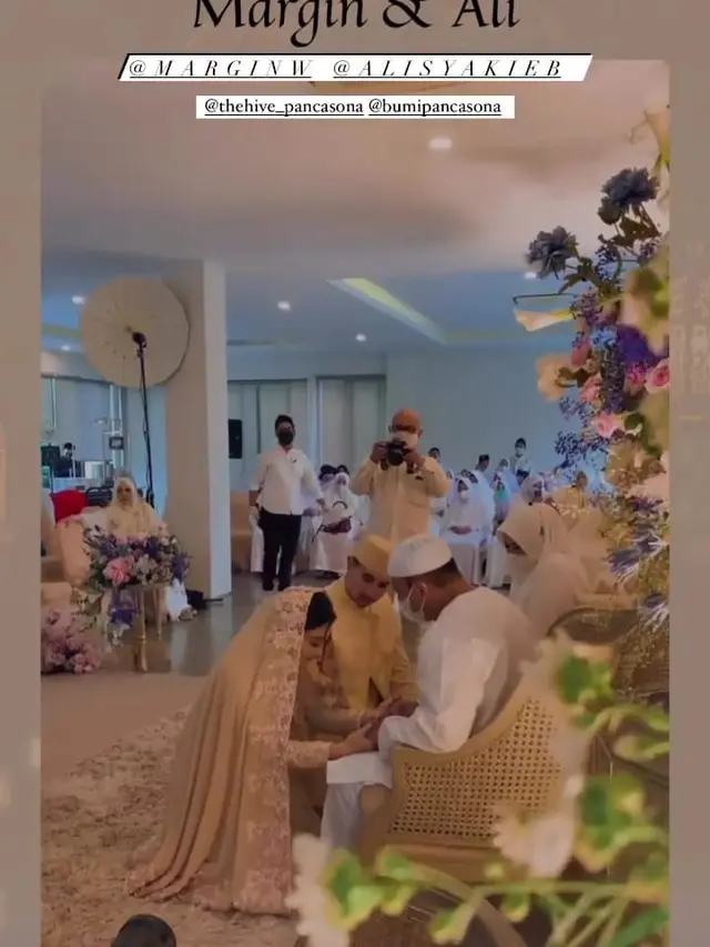 6 Momen Acara Syukuran 4 Bulanan Kehamilan Margin Wieheerm, Berlangsung Khidmat