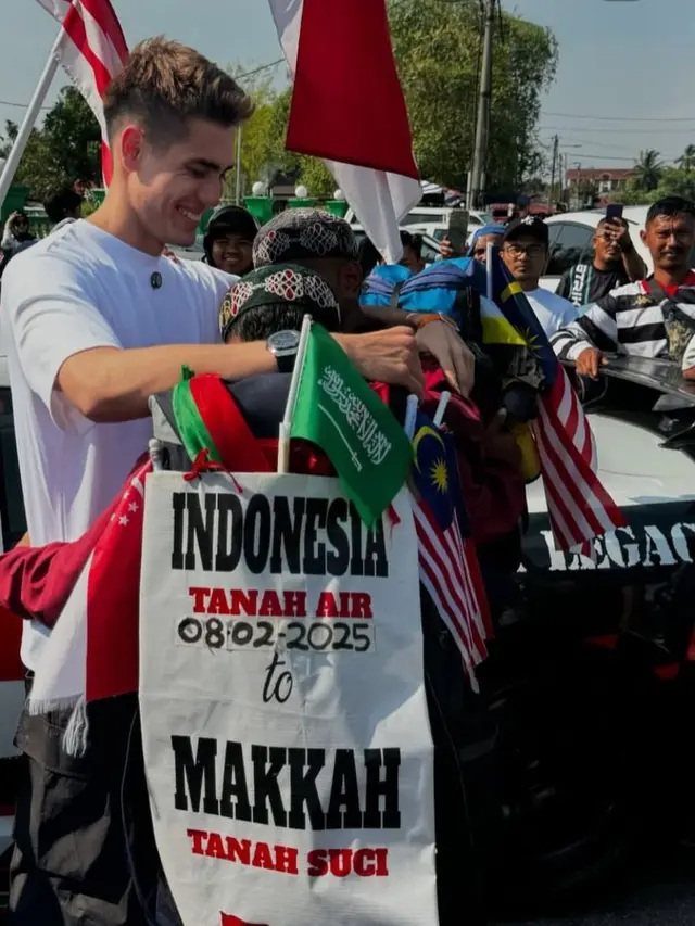 Aisar Khaled dukung perjalanan pejalan kaki Indonesia ke Mekkah. (credit:instagram.com/aisar_khaledd