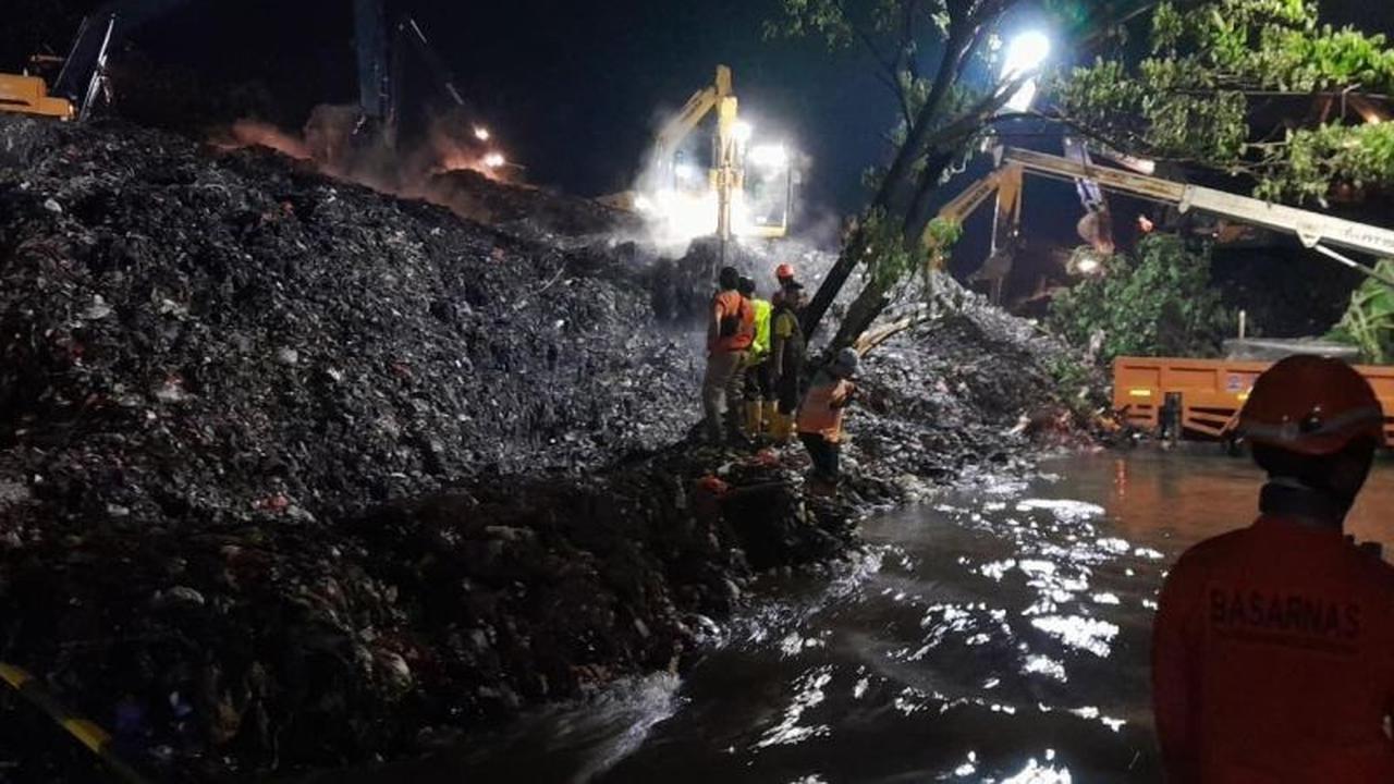 DKI Jakarta Aktifkan Operasi Tanggap Darurat Tangani Longsor Maut di TPST Bantargebang