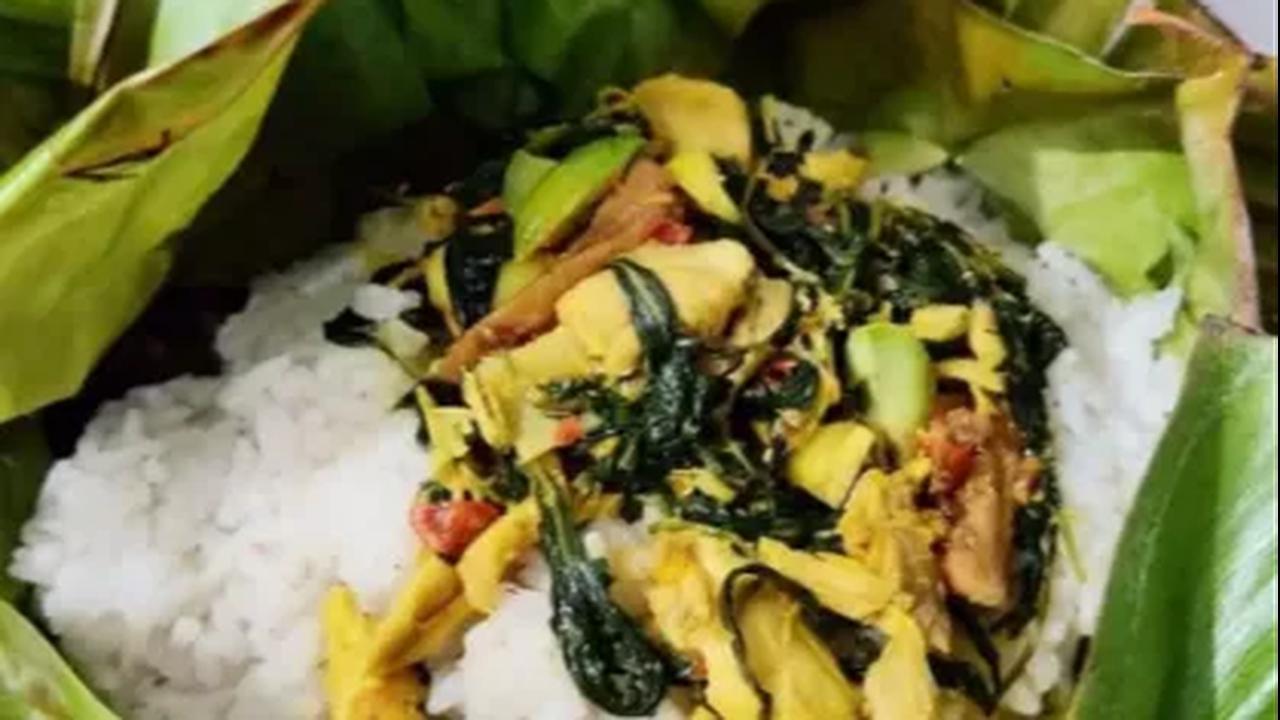 4. Cara Membuat Nasi Bakar Ayam Kemangi