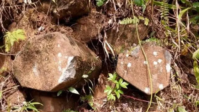 Batu Susun Dinamuden