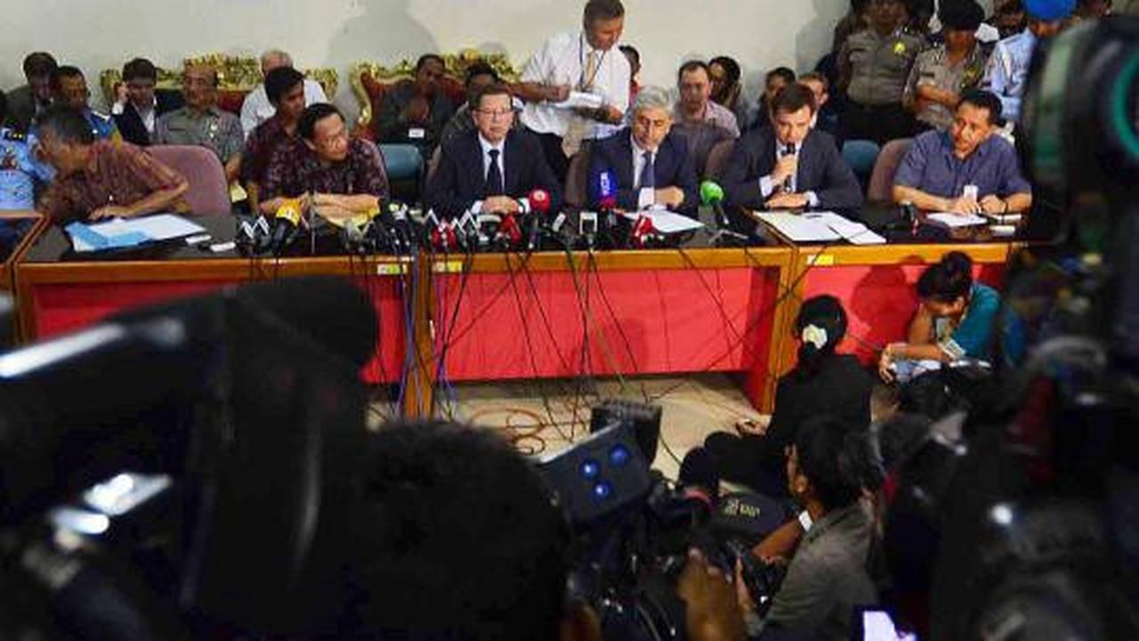 Menteri Perhubungan EE Mangindaan bersama Dubes Rusia Untuk Indonesia  