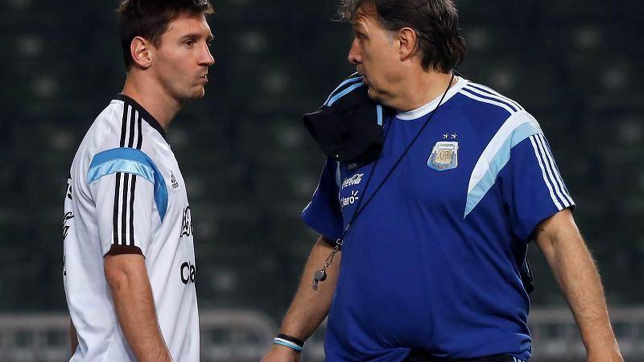 Gerardo Martino menyarankan striker Lionel Messi