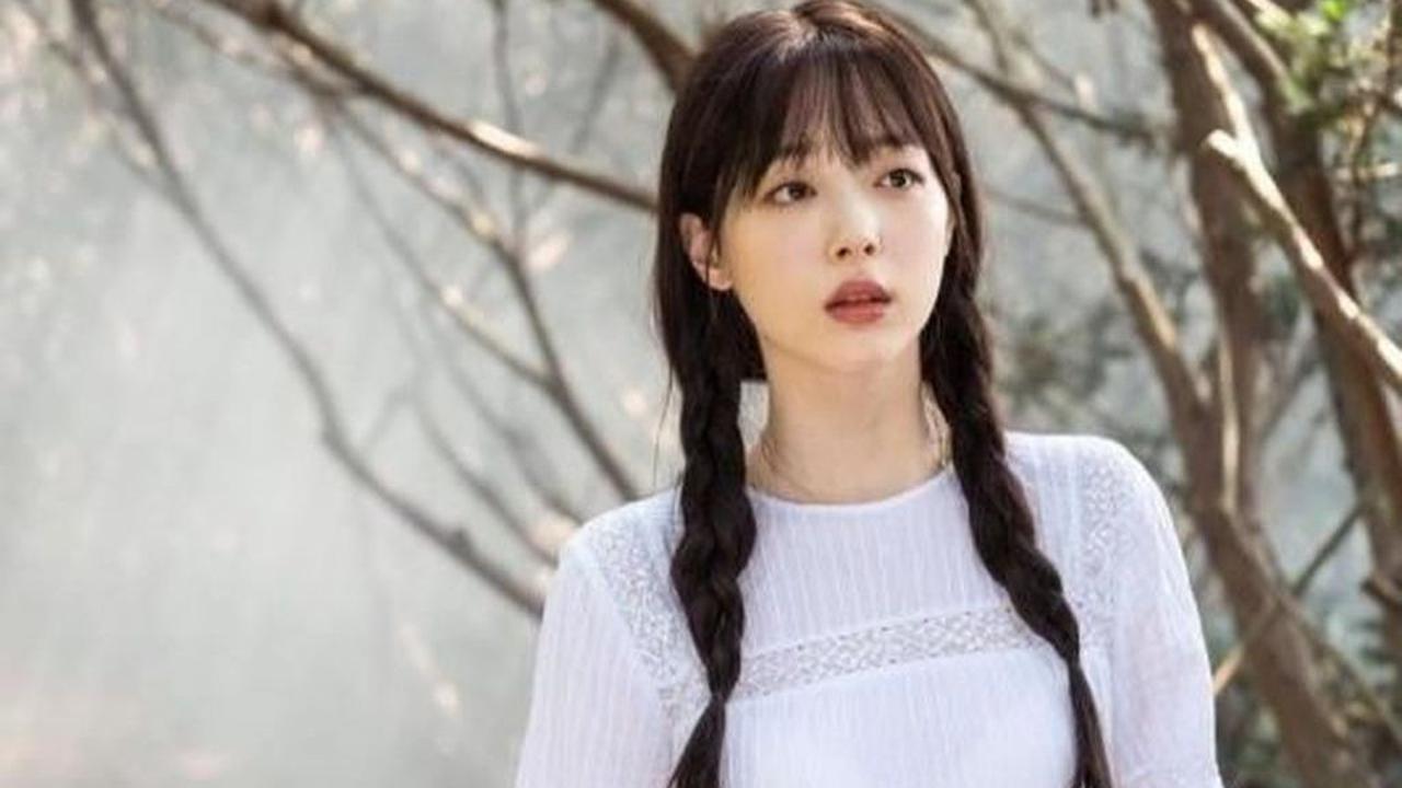 Busan International Film Festival (BIFF) 2023 adalah panggung utama bagi film-film ini untuk dikenal oleh dunia. BIFF akan berlangsung selama 10 hari, mulai dari tanggal 4 hingga 13 Oktober di Busan Cinema Center, Korea Selatan.