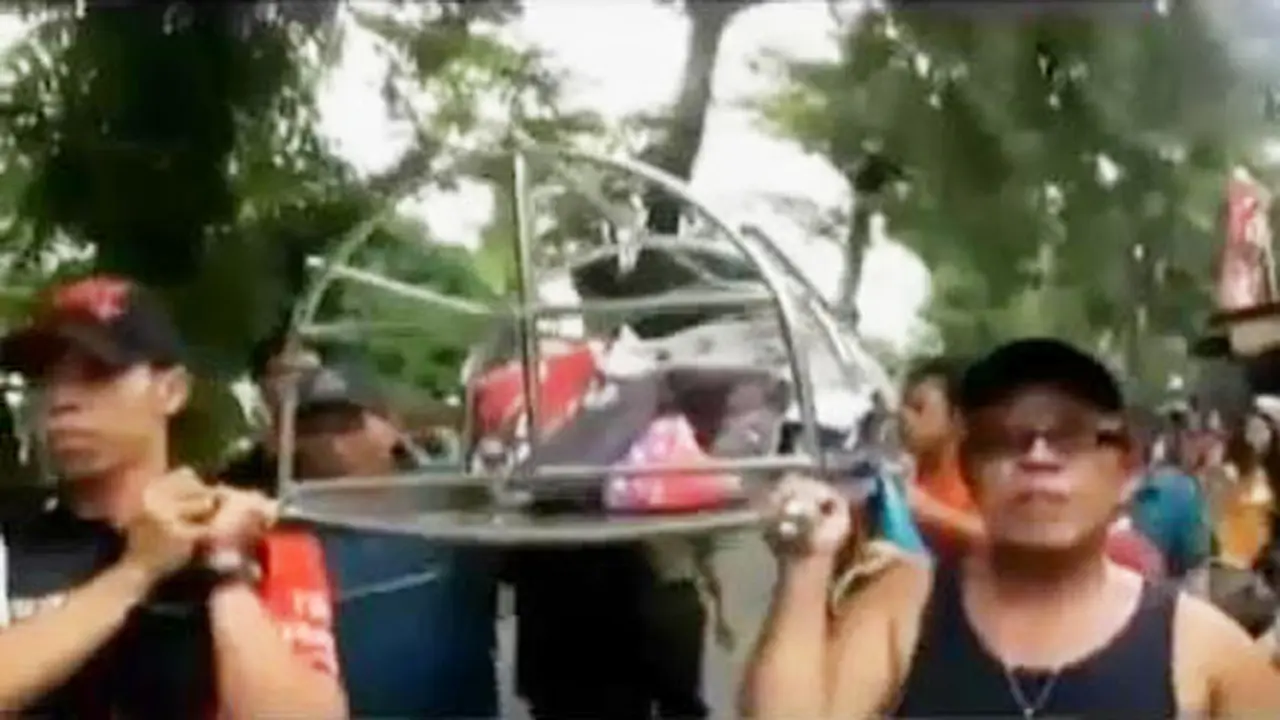 Segmen 3: Kakak Beradik Tewas hingga Santri Manula Belajar Agama
