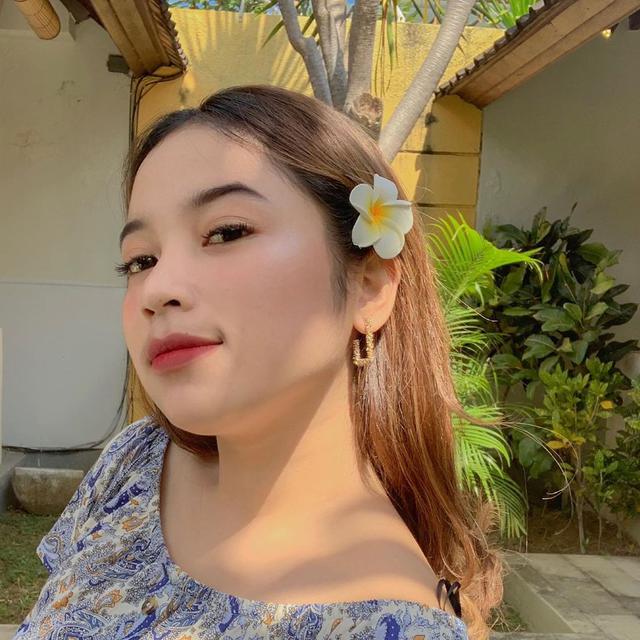 6 Pesona Putri Anjani Anak Bungsu Komedian Jarwo Kuat Hot Liputan6 Com