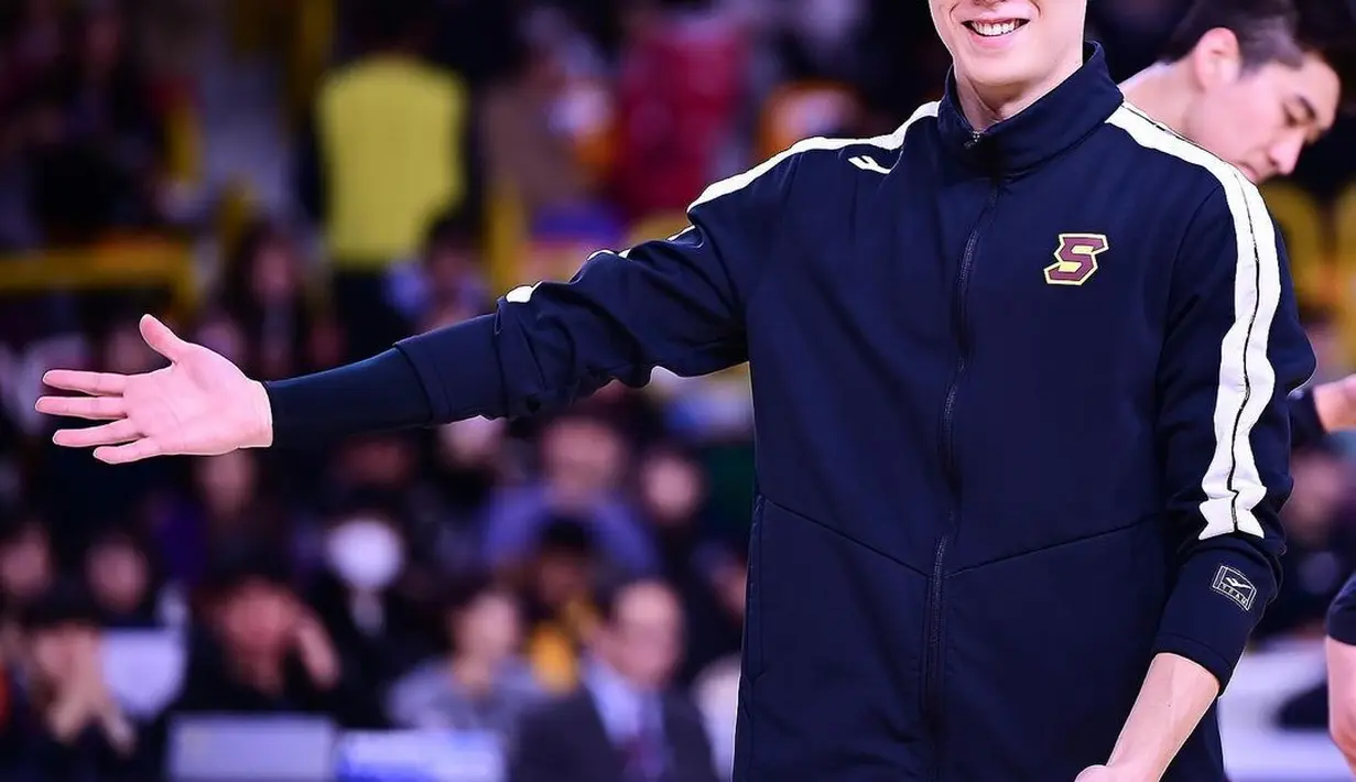 Single's Inferno Season 3 menarik perhatian banyak orang. Salah satu peserta yang berhasil membuat banyak orang gemas karena karakternya adalah Lee Gwan Hee. Tak main-main, karena pria ini juga berhasil menaklukan hati 3 peserta perempuan di akhir acara. [Foto: Instagram/leegwanhee0429]