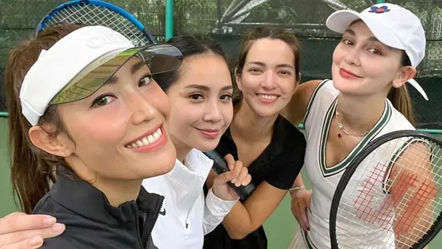 6 Potret Nagita Slavina dengan Geng Tenis RCTC, Kompak Banget