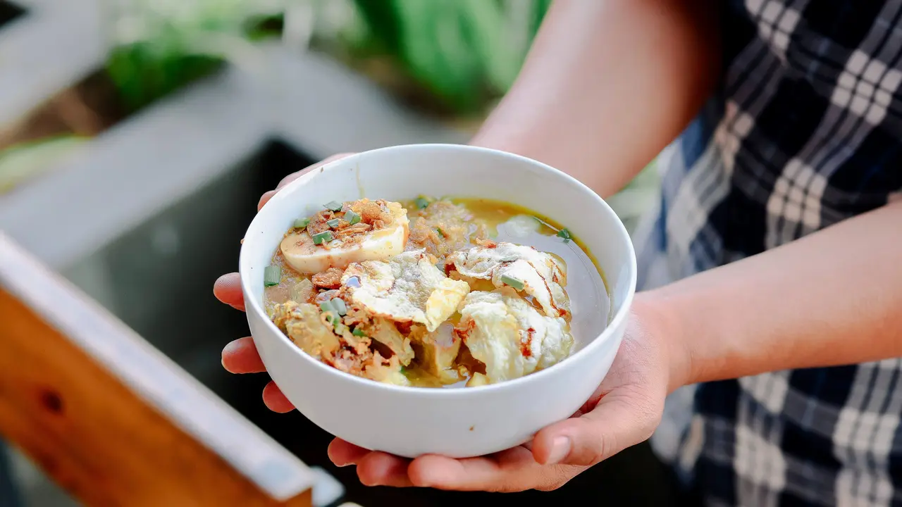 Rujak Soto Kuliner Asli Banyuwangi (Istimewa)