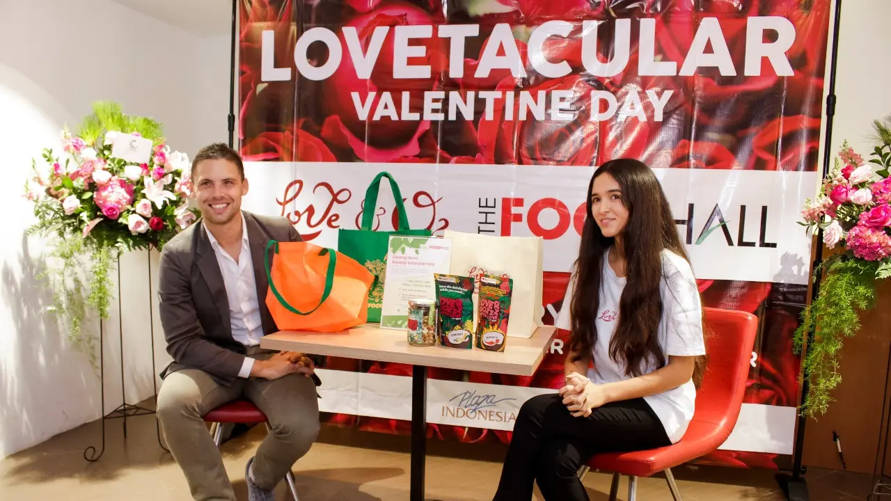 Acara LOVETACULER