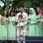 Chicco Jerikho dan bridesmaid [foto: instagram/chicco.jerikho]