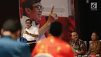 Menteri Hukum dan Hak Asasi Manusia (Menkumham) Yasonna Hamonangan Laoly saat memberikan arahan pada Forum Advokat Pengawal Pancasila (FAPP) di Gedung Kemenkumham, Jakarta, Jumat (21/7). (Liputan6.com/Faizal Fanani)
