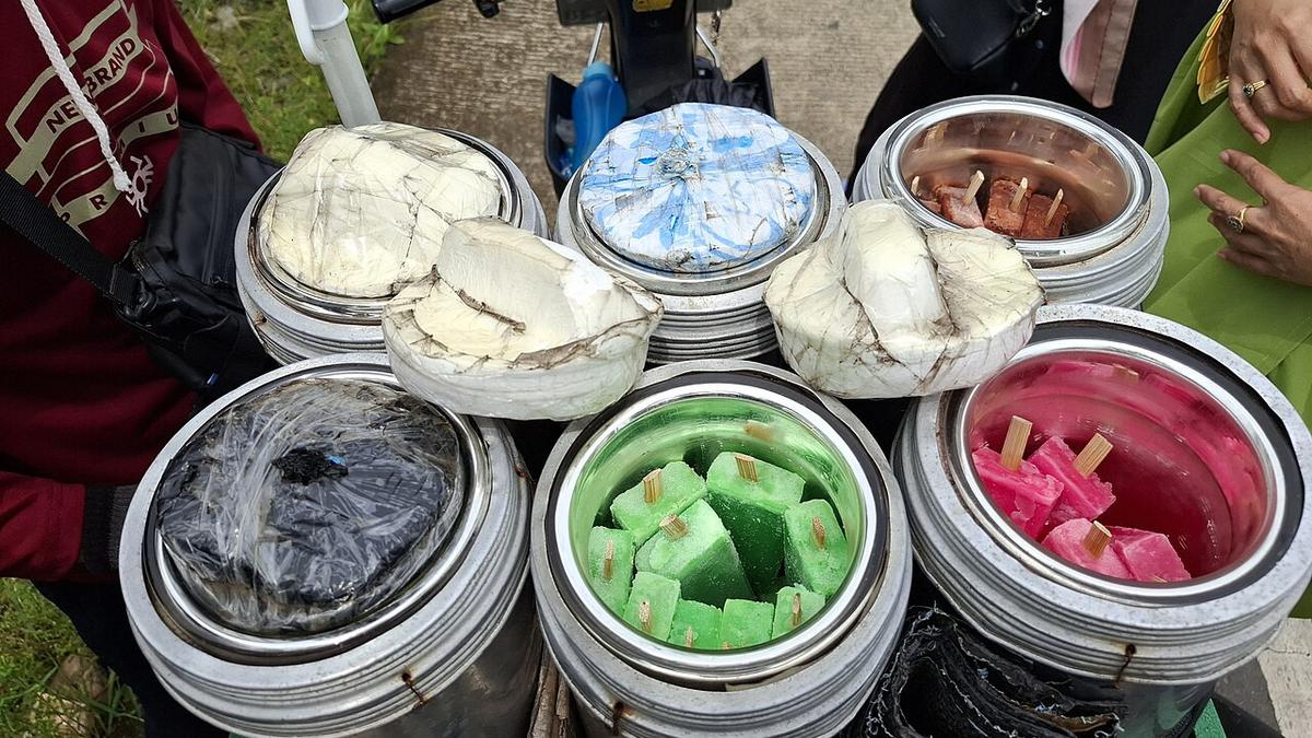 15 Ide Jualan Es Jadul Paling Laris, Masih Diminati dan Menguntungkan