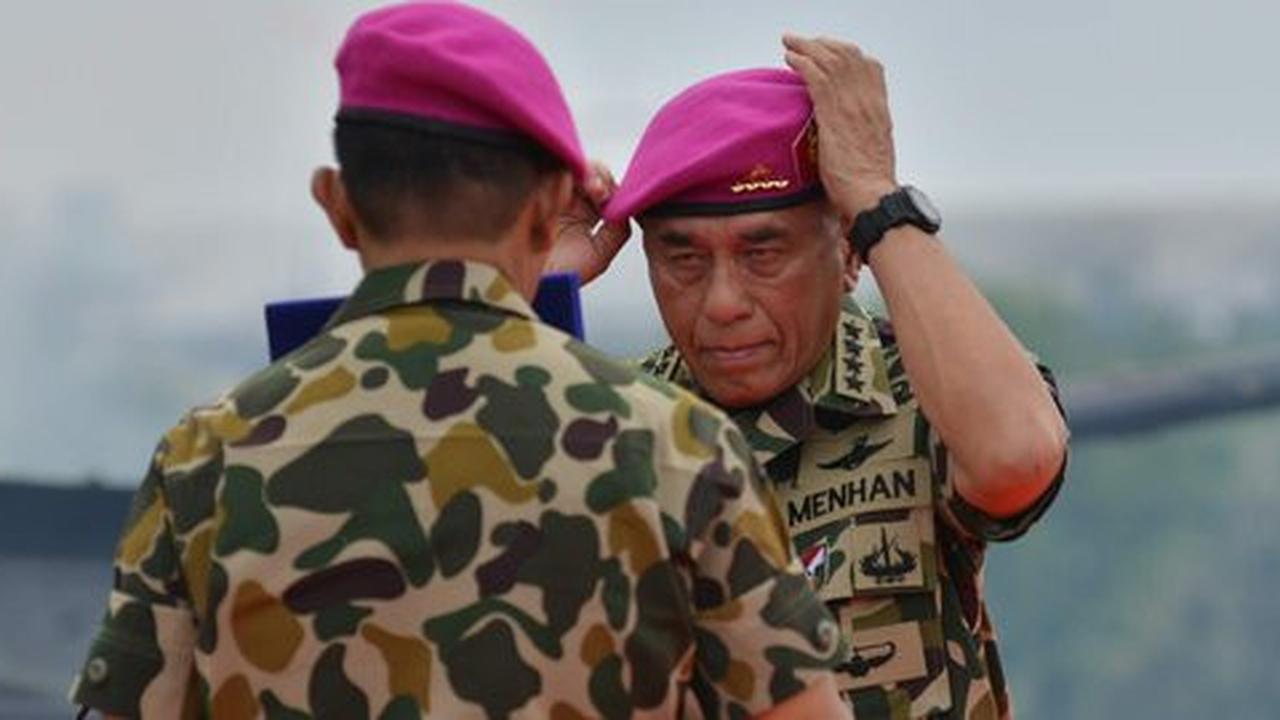 Tolak permintaan maaf soal PKI, Menhan tak takut intervensi asing