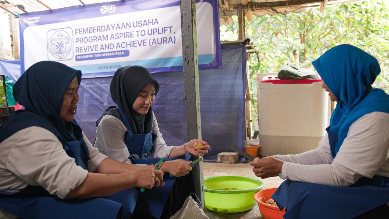 Dari Daging Pala yang Terbuang, KWT Bina Tani Mysari Sukses Dongkrak Ekonomi Keluarga