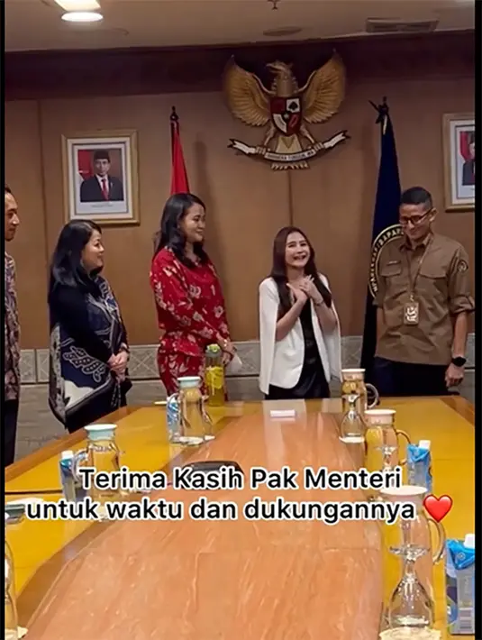 Prilly Latuconsina (Instagram/prillylatuconsina96)