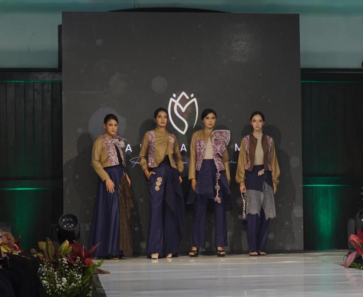 Madinasalma Fashion Madinah Salma Tsuraya