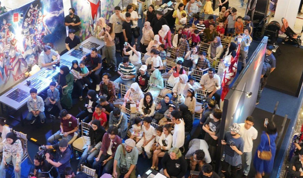 Acara Permainan dan Merchandise Eksklusif