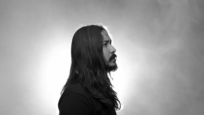 [Bintang] Sisi Menarik Single Baru Marcello Tahitoe, Sampah Sampah Dunia