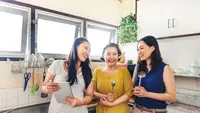 Kisah Ibu Rumah Tangga Empat Anak Menjalankan Bisnis Rumahan di Era Digital