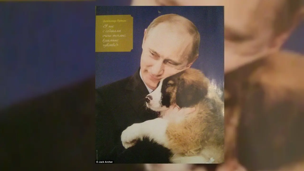 Presiden Putin Keluarkan Kalender Cetak Terbatas 2016