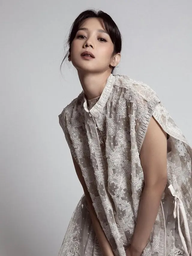 Gista Putri canttik dengan ragam outfit (Instagram/gistaputri)