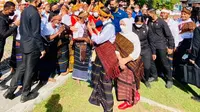 Iriana mendampingi Jokowi di Ende, Nusa Tenggara Timur (NTT) dalam peringatan Hari Lahir Pancasila, 1 Juni 2022. (dok.&nbsp;Biro Pers, Media, dan Informasi Sekretariat Presiden)