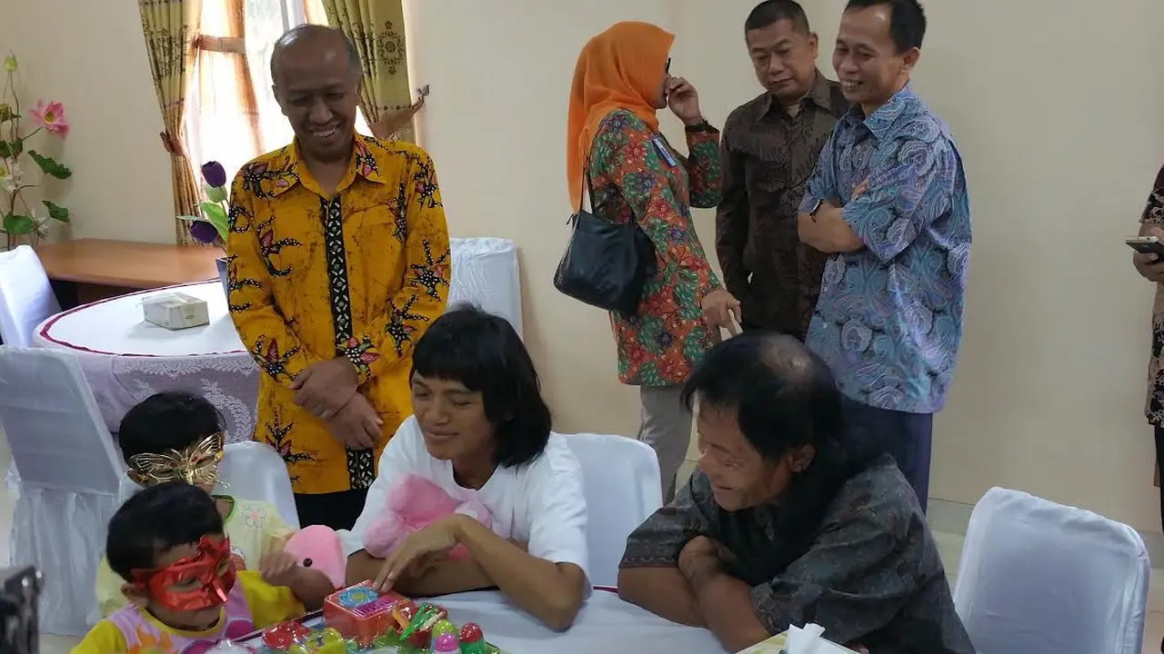 Isa dan Joni di Tambora