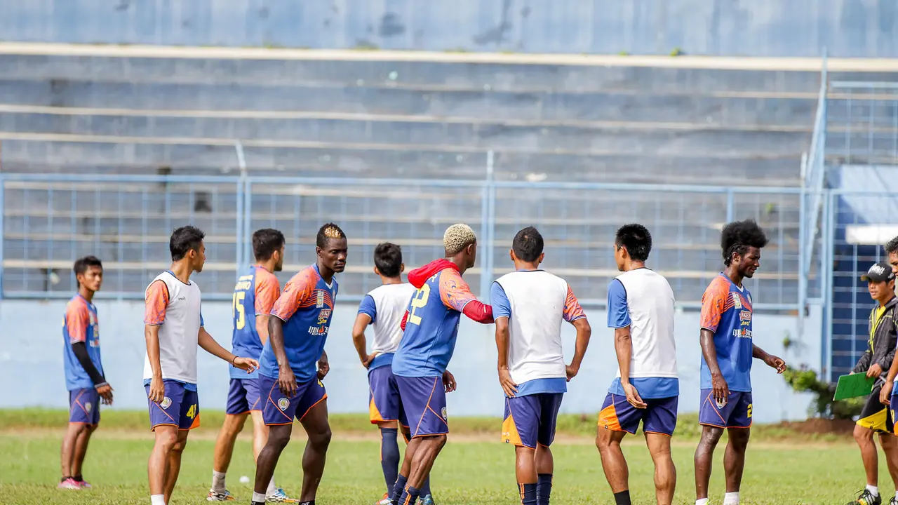 Arema Cronus