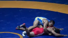 Pegulat Jawa Barat, Rudi Suandi, berhasil meraih emas kelas Greco Roman 75 kg pada PON XIX Jawa Barat di GOR Saparua, Bandung, Selasa (27/9/2016). (Bola.com/Vitalis Yogi Trisna)