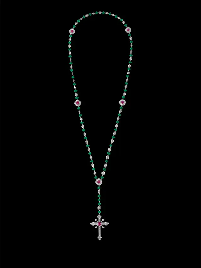 Parade Glamor Perhiasan Mewah dari Cartier Dominasi Venice International Film Festival 2025