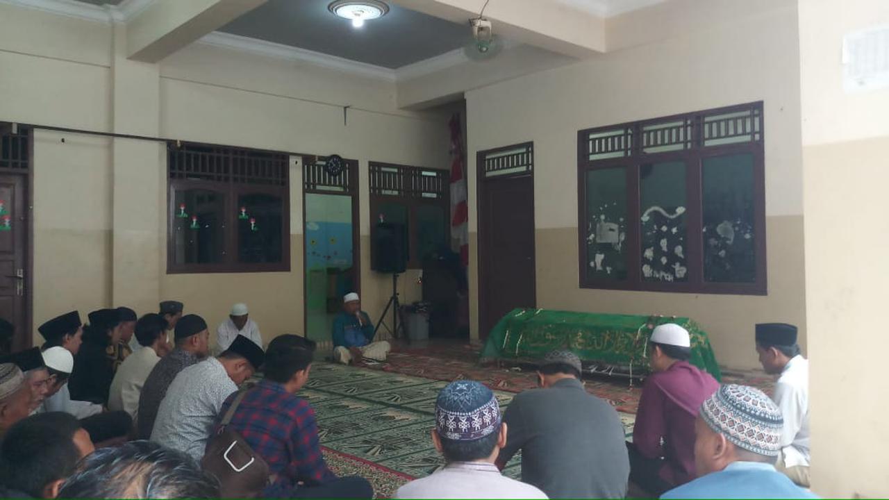 jenazah Akbar Alamsyah