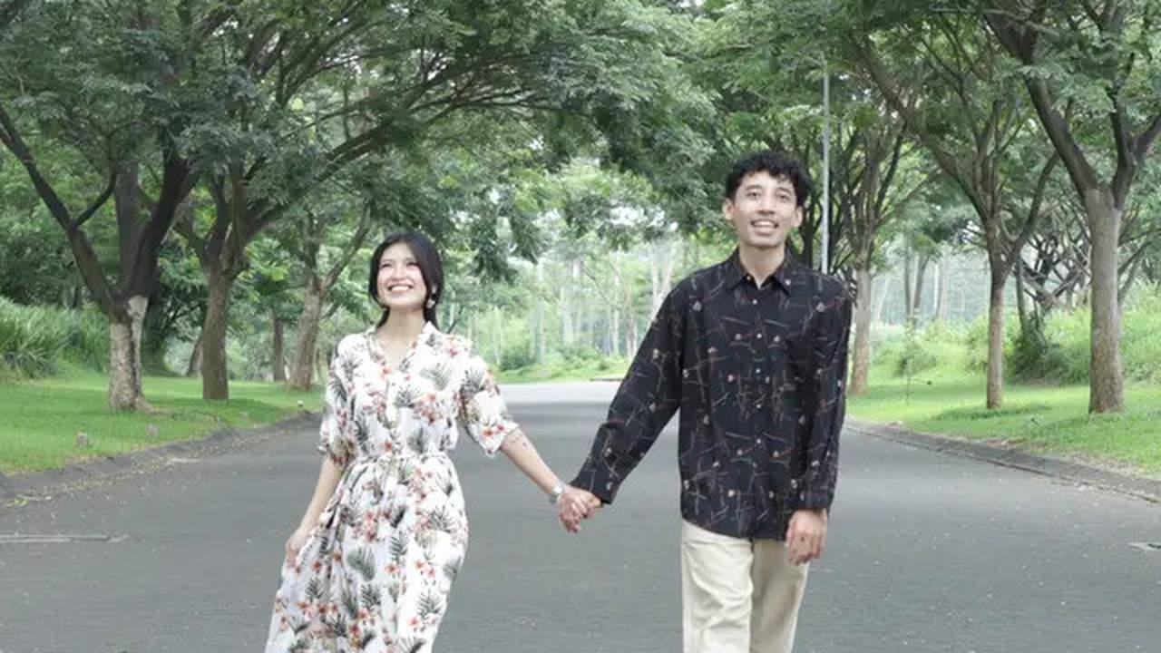 8 Tanda Seseorang Mulai Jatuh Hati Padamu dari Perubahan Sikapnya
