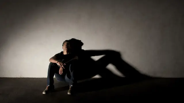 'Boys', Ketahui 5 Tanda Depresi yang Mungkin Muncul di Dirimu