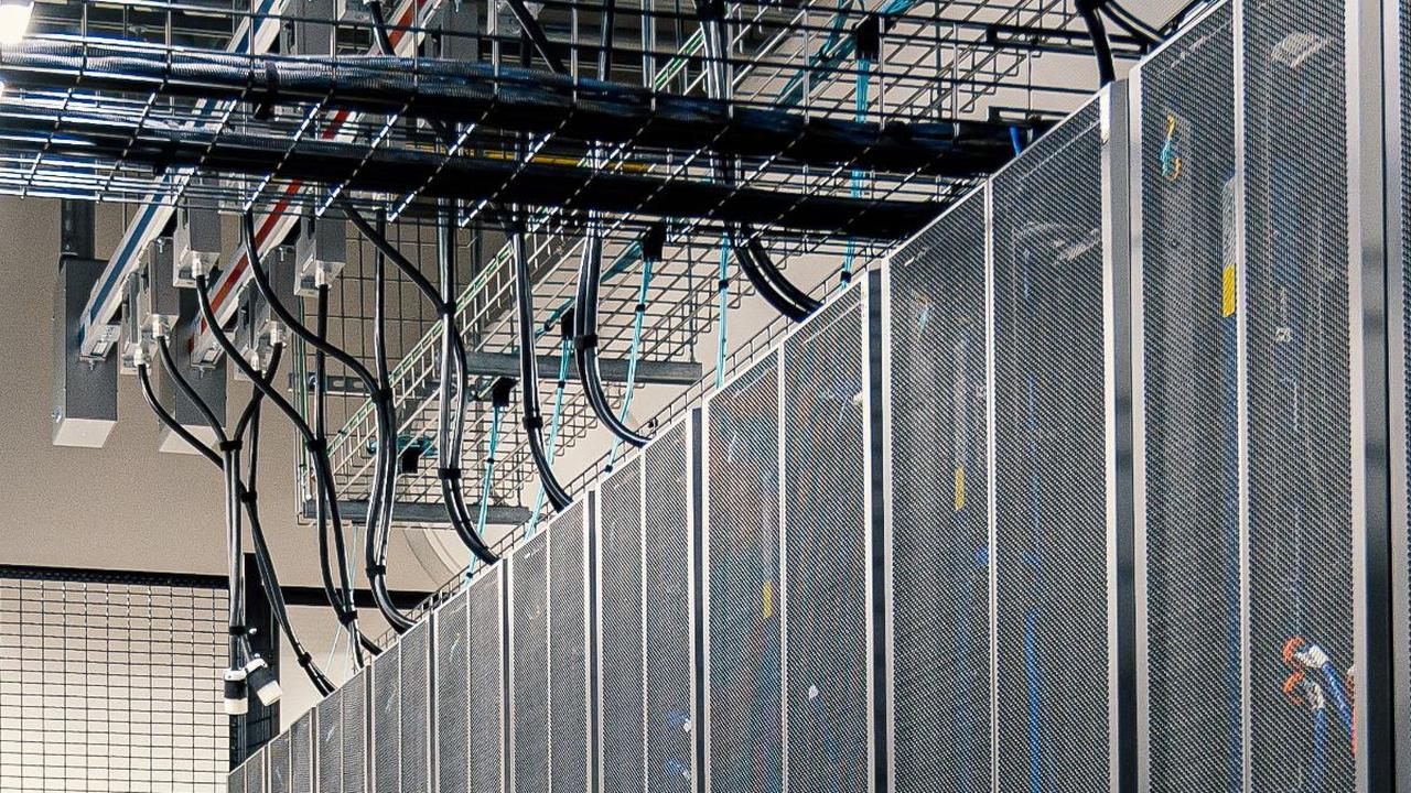 Data Center Indosat Dibeli BDx Indonesia Senilai Rp 2,6 Triliun