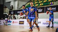 Aksi Yudha Saputera bersama Prawira Harum Bandung (Dok, IBL 2024)