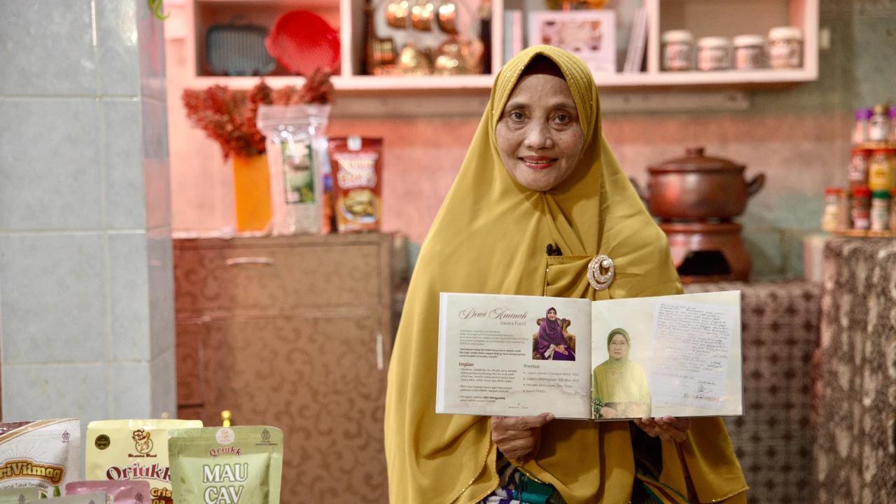 FOTO: Cerita Ketangguhan Dewi Aminah Besarkan Iswara Food Bersama Rumah BUMN BRI Solo