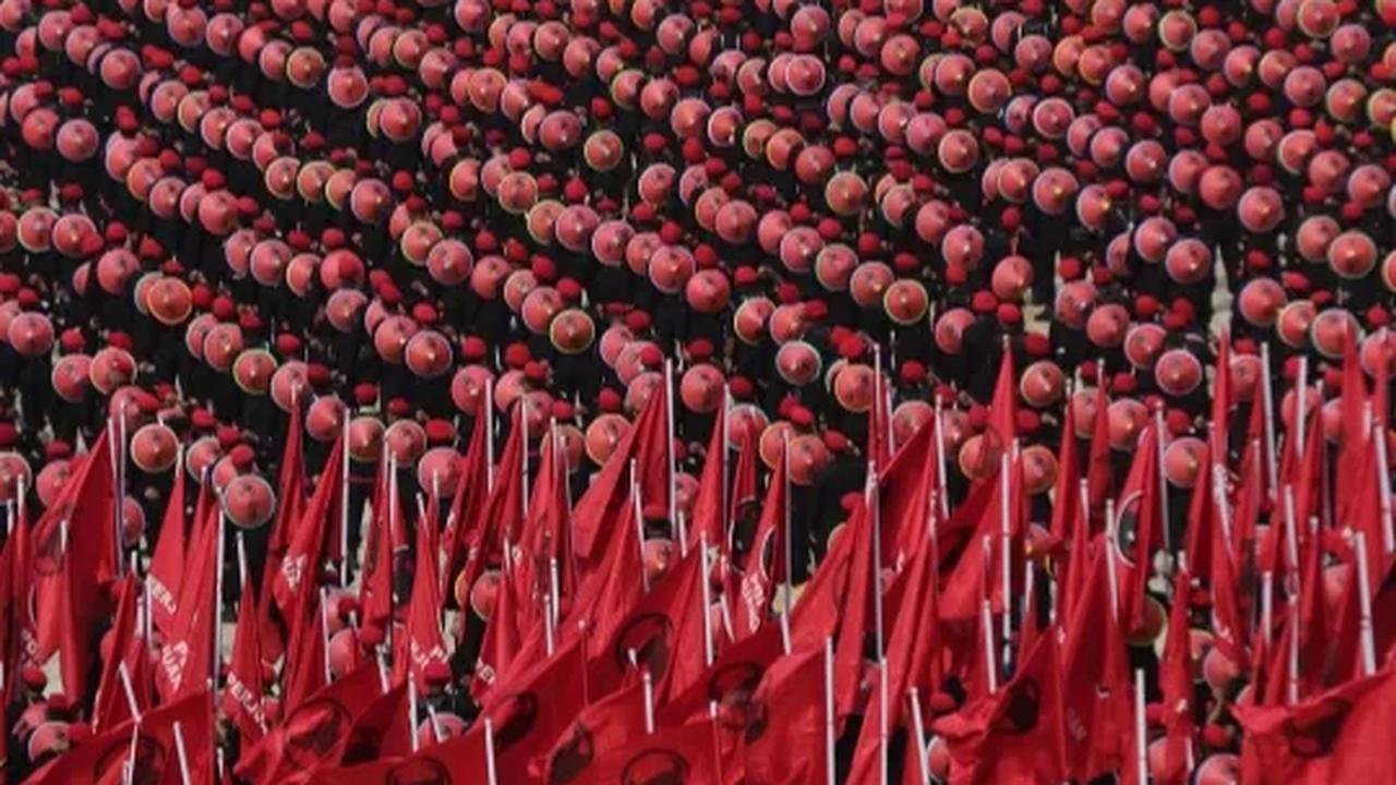 Ke depannya, kata Gembong, pihaknya tidak akan berpikir dua kali untuk memberikan sanksi tegas kepada anggotanya yang berbuat kurang etis di ruang publik.