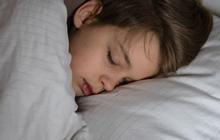Cara Mengatasi Anak yang Sering Tidur Larut Malam, Ketahui Penyebabnya