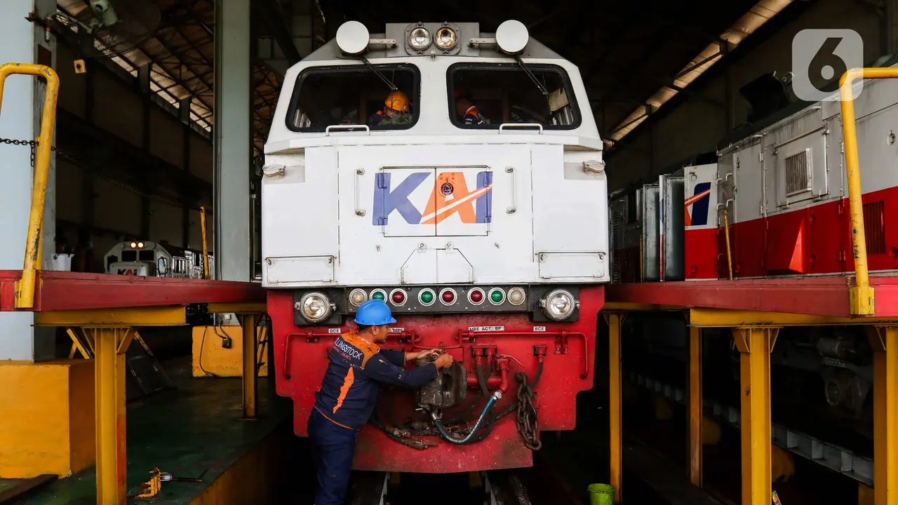 Sambut Libur Nataru 2024/2025, PT KAI Pastikan Kelayakan Lokomotif Kereta Api Jarak Jauh