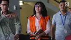 Bupati Kepulauan Talaud, Sulawesi Utara nonaktif Sri Wahyumi Maria Manalip tersenyum usai menjalani pemeriksaan di Gedung KPK, Jakarta, Selasa (27/8/2019). Sri Wahyumi diperiksa sebagai tersangka untuk melengkapi berkas P21. (merdeka.com/Dwi Narwoko)