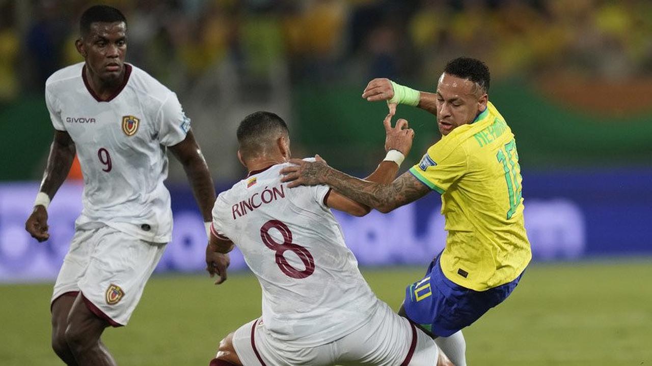 Agen Upayakan Neymar Kembali ke Barcelona